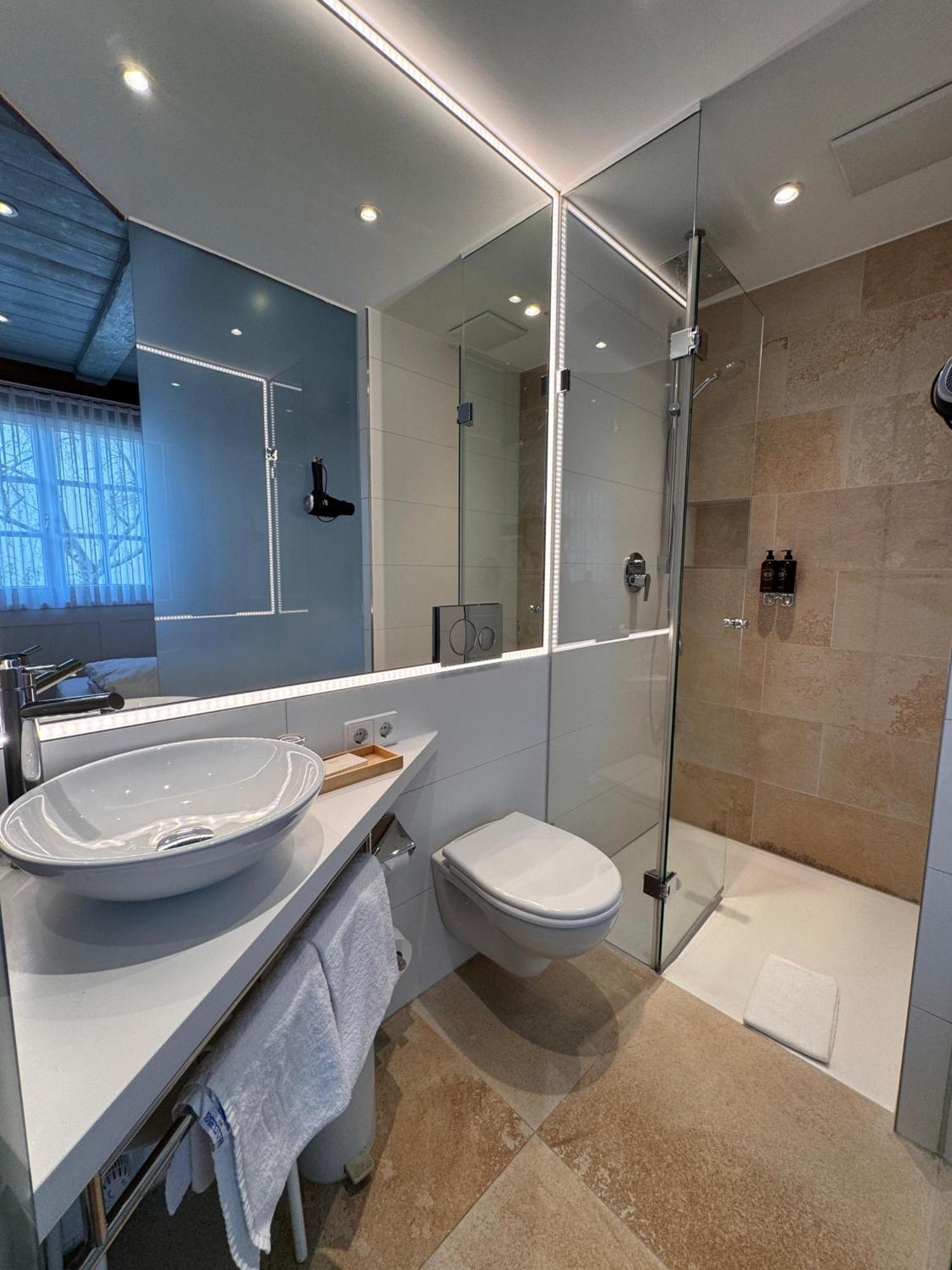Hotel Boutique Am Rathaus - Reblaus 3*